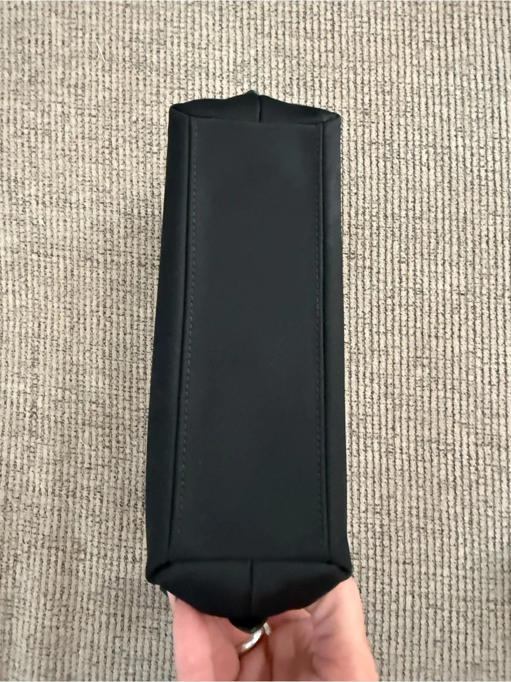 kate spade black zip cosmetic pouch with wristlet